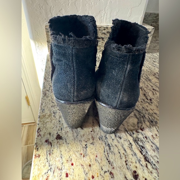 Cole Haan Yonkers Waterproof Suede Wedge Bootie sz 7 - Picture 5 of 6